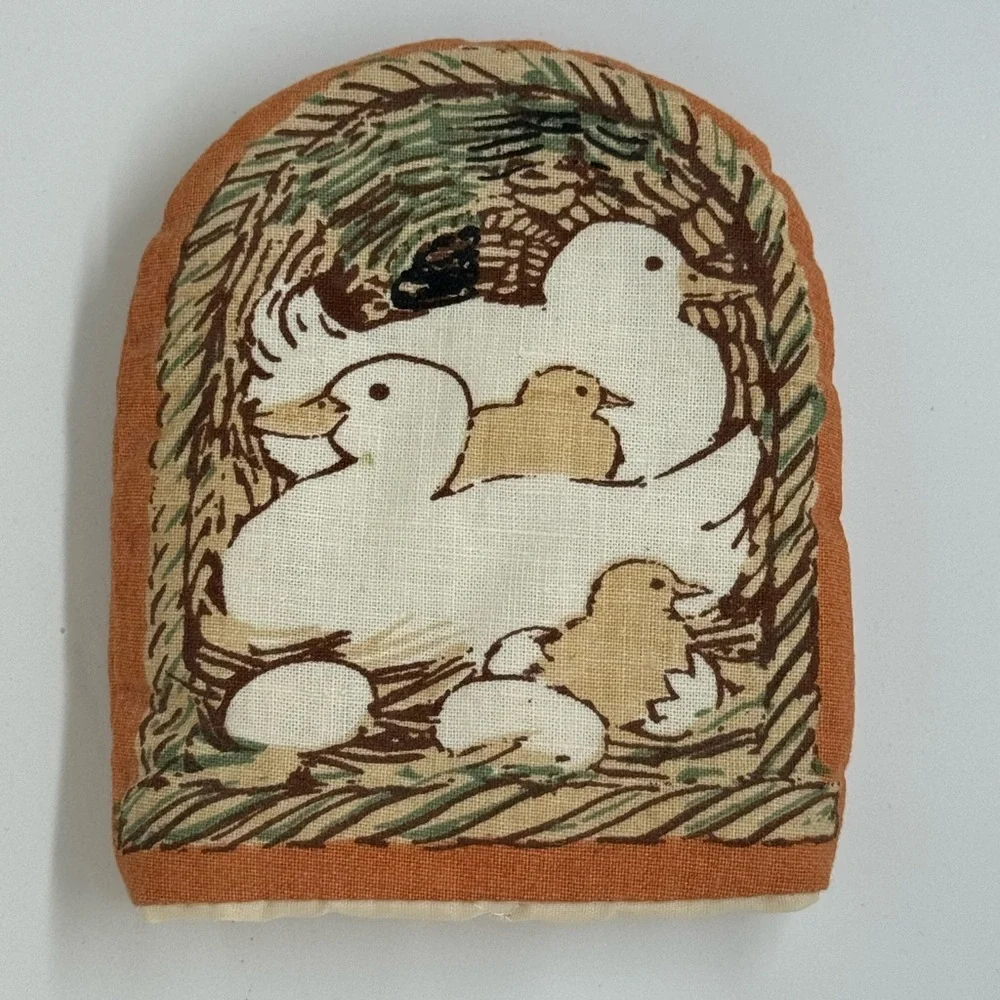 Vintage Egg Cosy Cottagecore